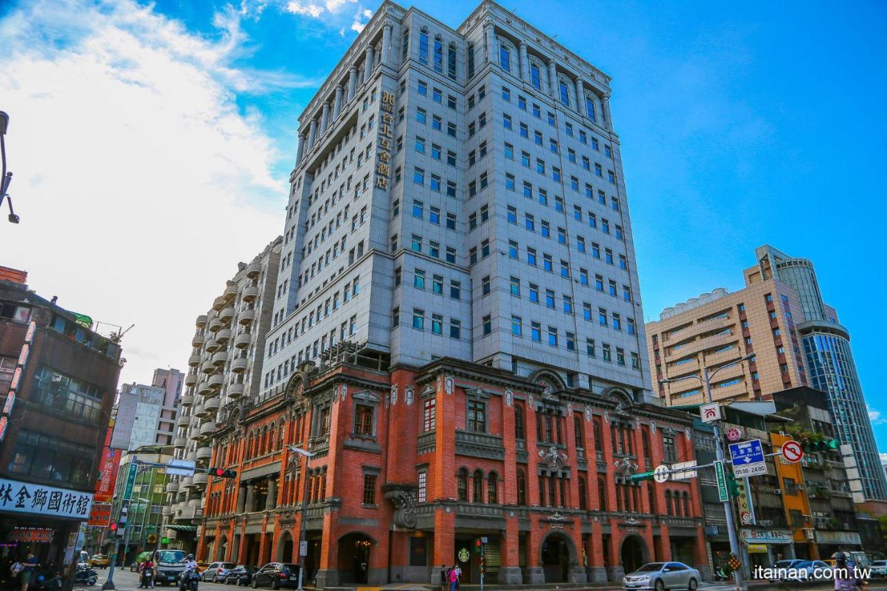 Hu House - Taipei Hotel Екстериор снимка