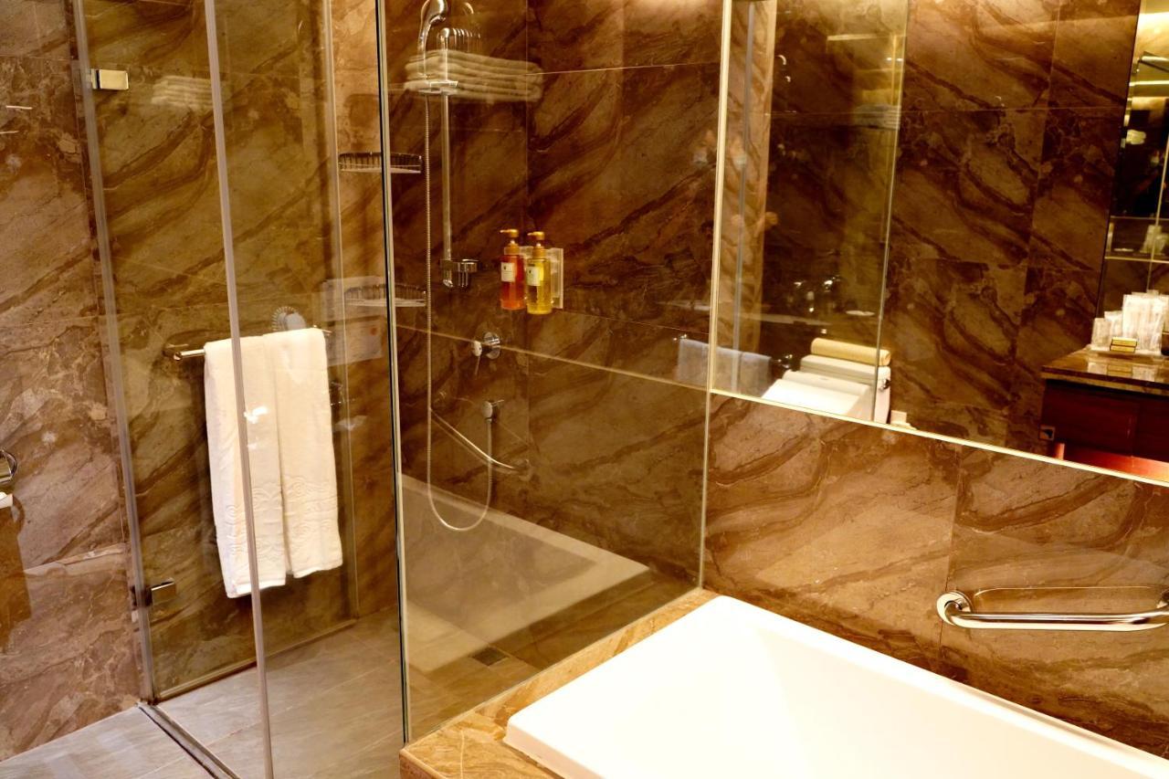 Hu House - Taipei Hotel Екстериор снимка