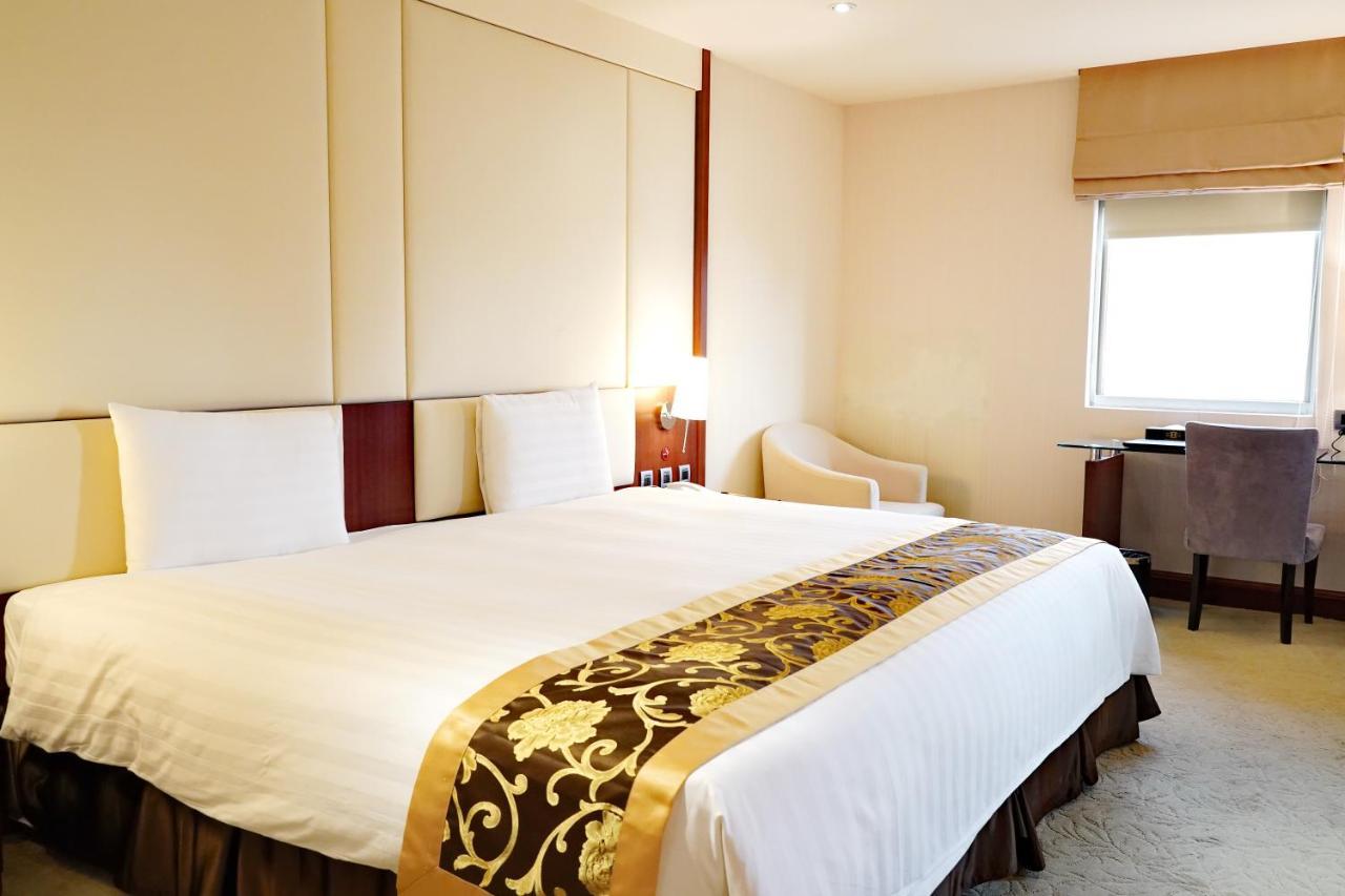 Hu House - Taipei Hotel Екстериор снимка