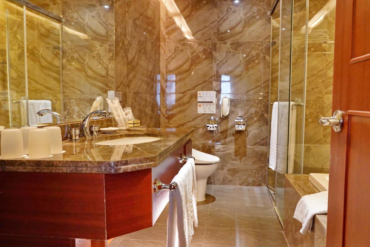 Hu House - Taipei Hotel Екстериор снимка