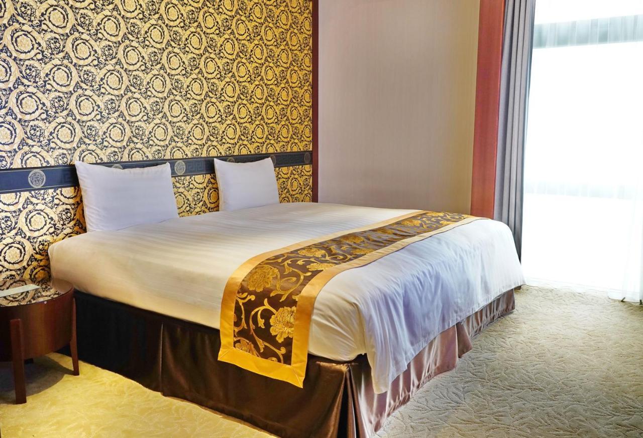 Hu House - Taipei Hotel Екстериор снимка