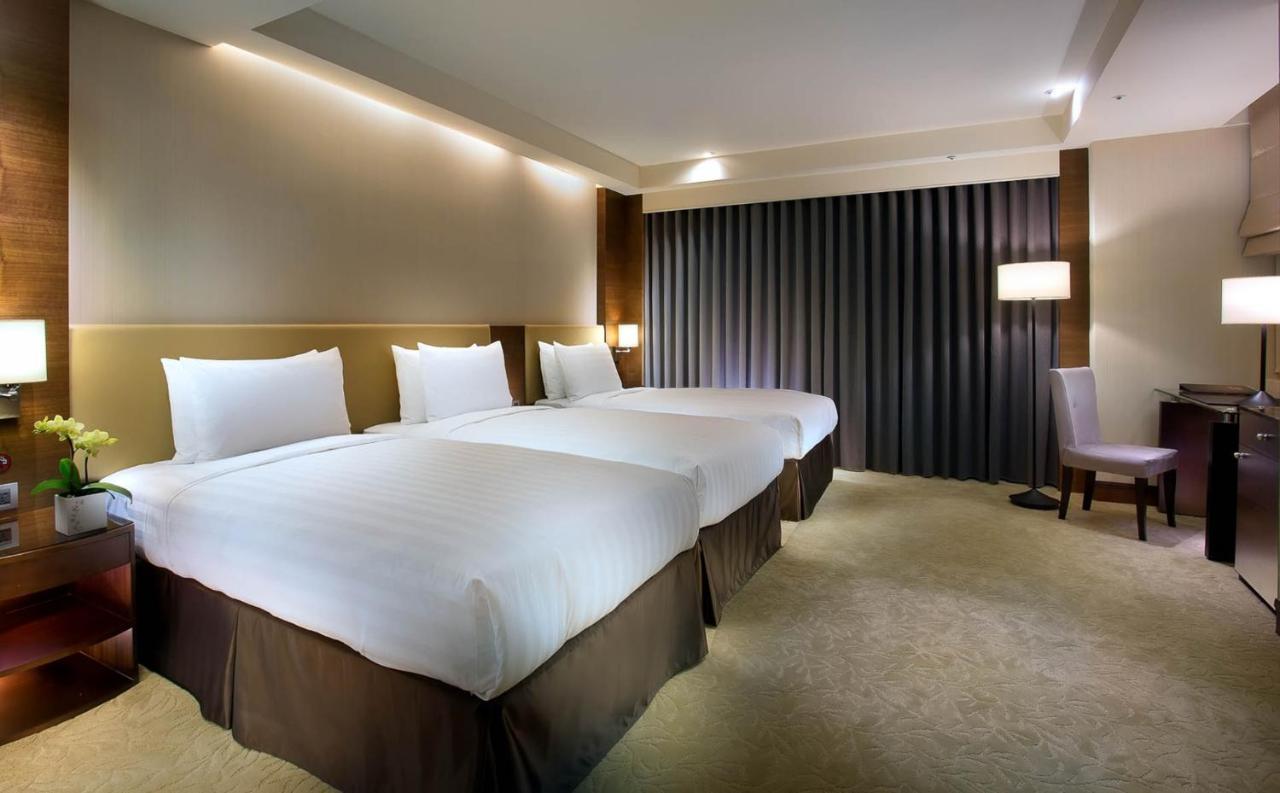 Hu House - Taipei Hotel Екстериор снимка