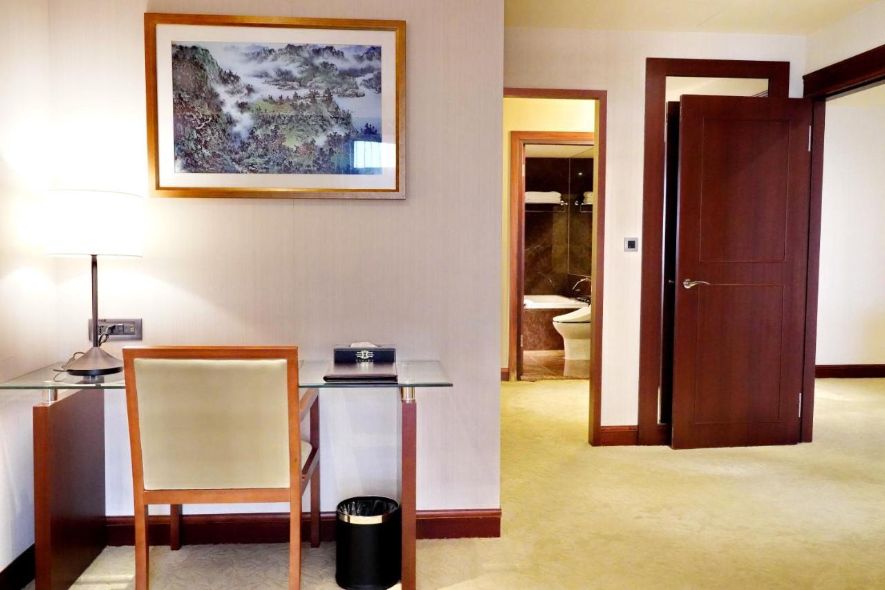 Hu House - Taipei Hotel Екстериор снимка